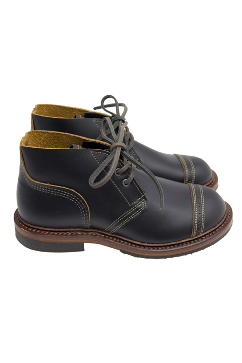 ナイジェルケーボン(NIGEL CABOURN)のマンソンB-5チャッカ