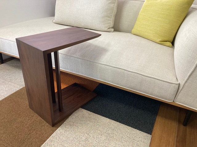 サイドテーブル　プリメラ　Primera　ウォールナット総無垢材(WN)【送料無料】