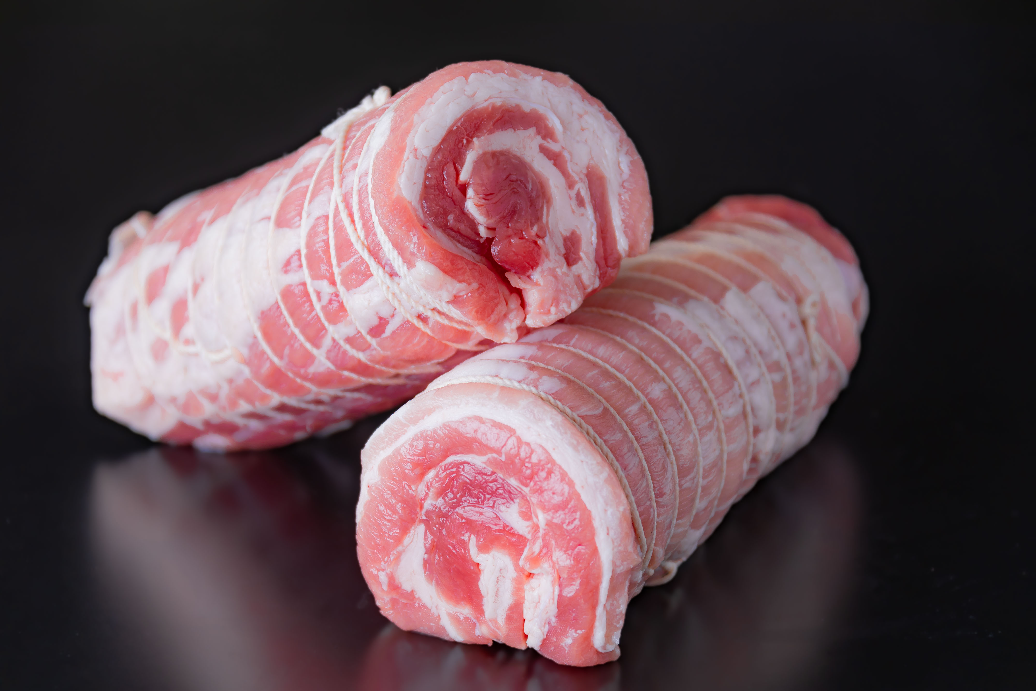 (冷蔵) 桜山豚バラ 塊肉紐縛り 箱入り包装