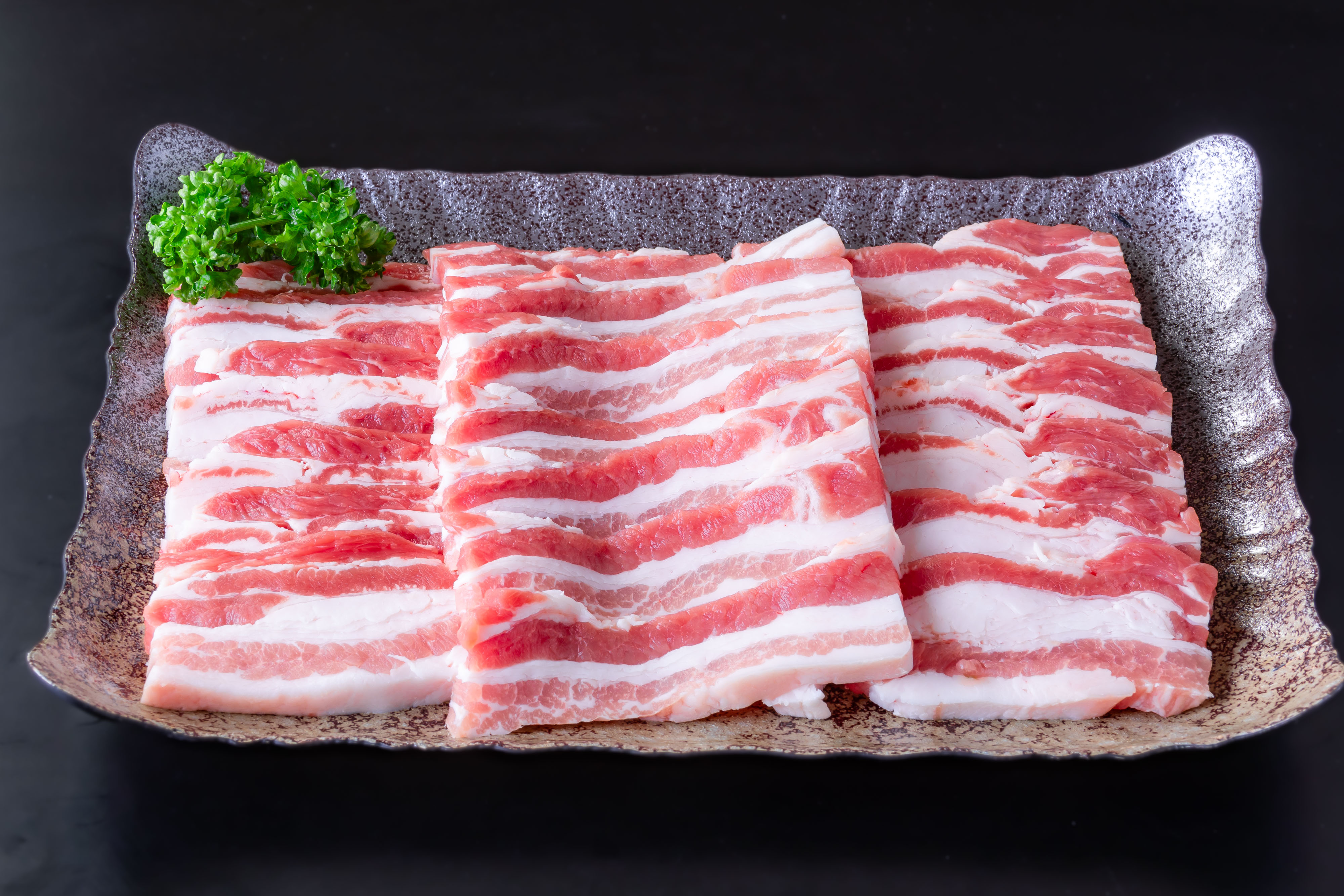 （冷蔵）桜山豚(バラ肉)焼肉用　箱入り包装