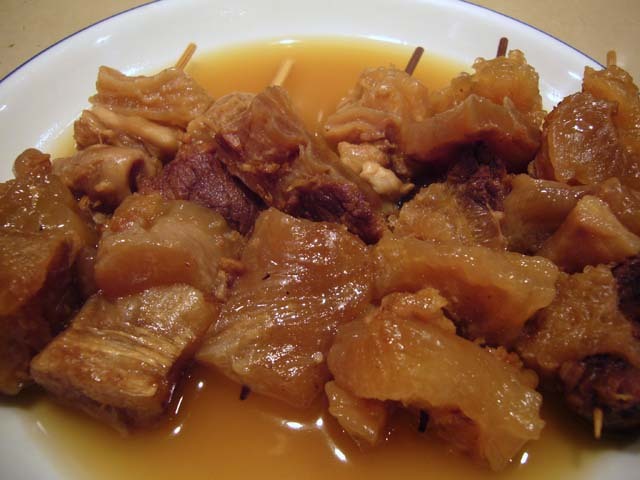 鯨すじのおでん