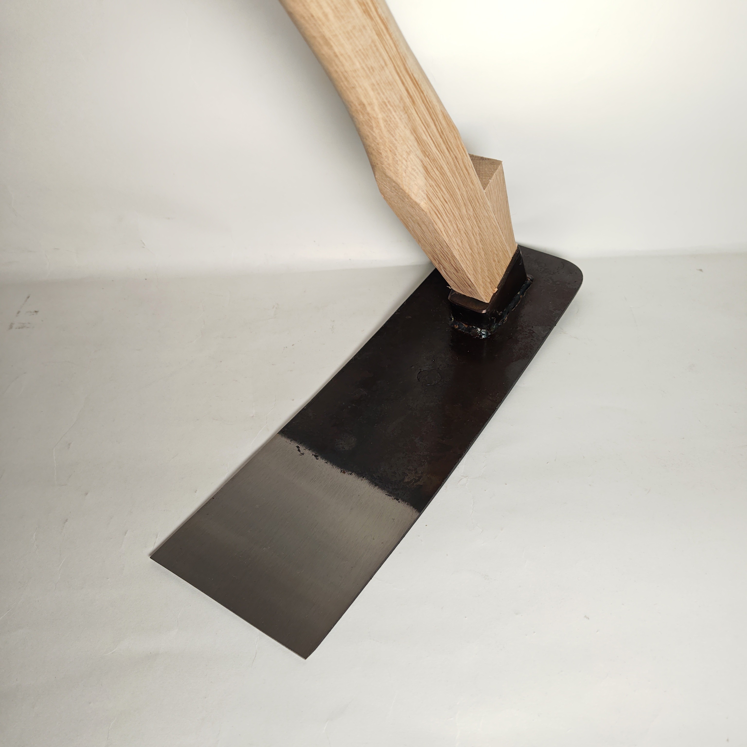 製造再開・再入荷【静岡型平鍬360mm 4尺柄】静岡県駿東地区の平鍬 - 半磨き仕上　伝統の平鍬