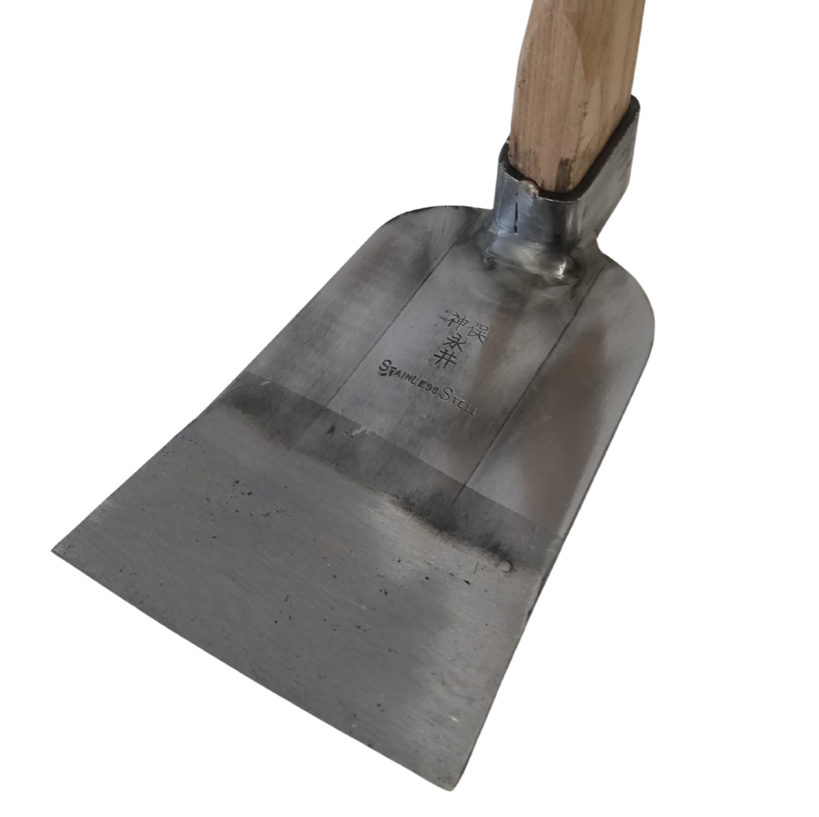 【永井のくわ　ステンレス唐鍬5寸】永井のくわ従来刃５寸サイズ　収穫後の整地や春先の土起こしなど、硬い土壌を掘り起こす作業に威力を発揮する丈夫な鍬