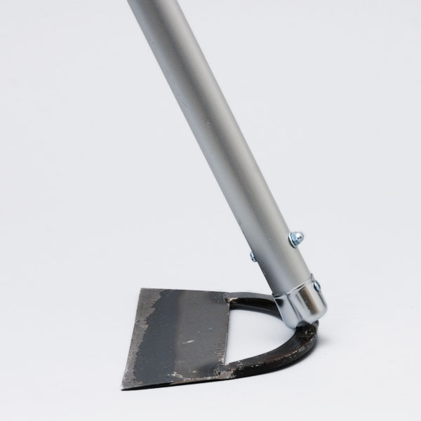 【全鋼立鎌 210ミリ コラボグリップ】畝間越しの除草に軽く長柄の立鎌 刃欠けに強い全鋼製 【櫛形草削り(全鋼)】側面