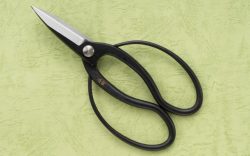 刃長大久保鋏:庭木のお手入れや葉刈り、根切りに便利 | 園芸用鋏の通販