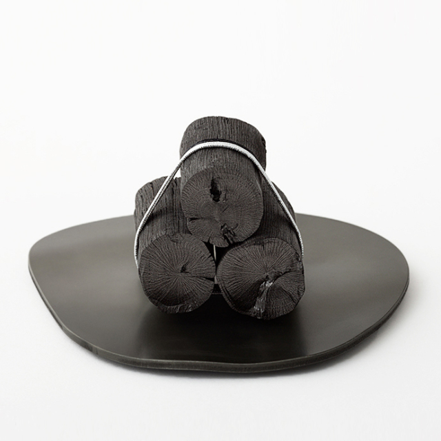 Plate / black [備長炭オブジェ] /【備長炭専門店】 銀座紀州備長炭 