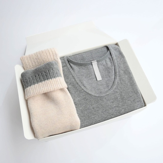 チャコールインナー/ノースリーブ ＆ニットルームソックス[備長炭繊維  あたたか]　