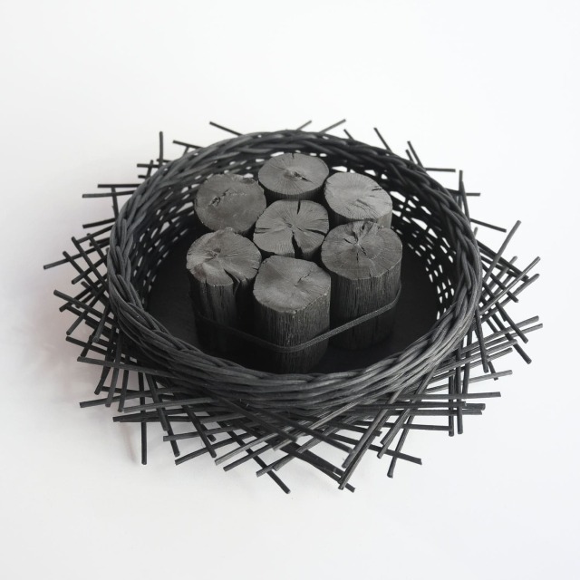 Nest /L [備長炭オブジェ]