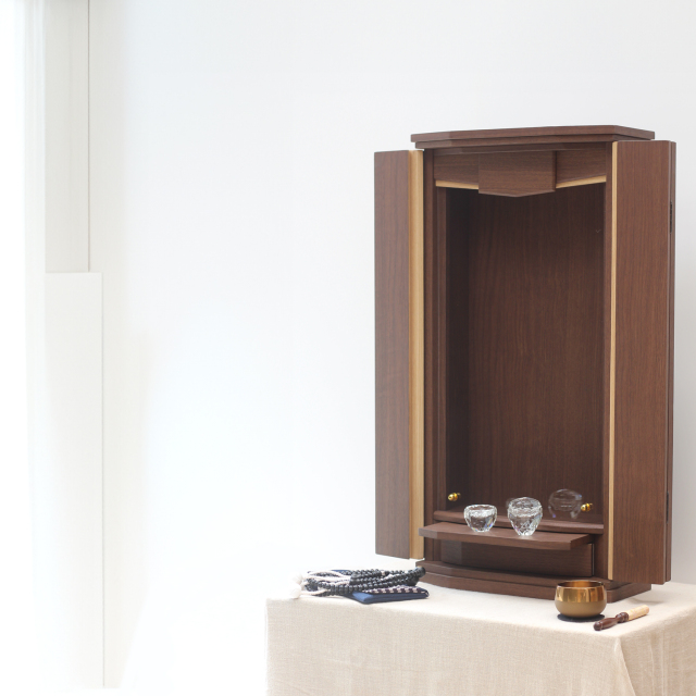 ナチュラルモダン仏壇 LED アクリル板付き コンパクト 薄型 スリム