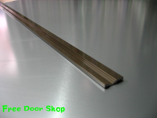 V型レール　18×3×1820mm　(m-015)