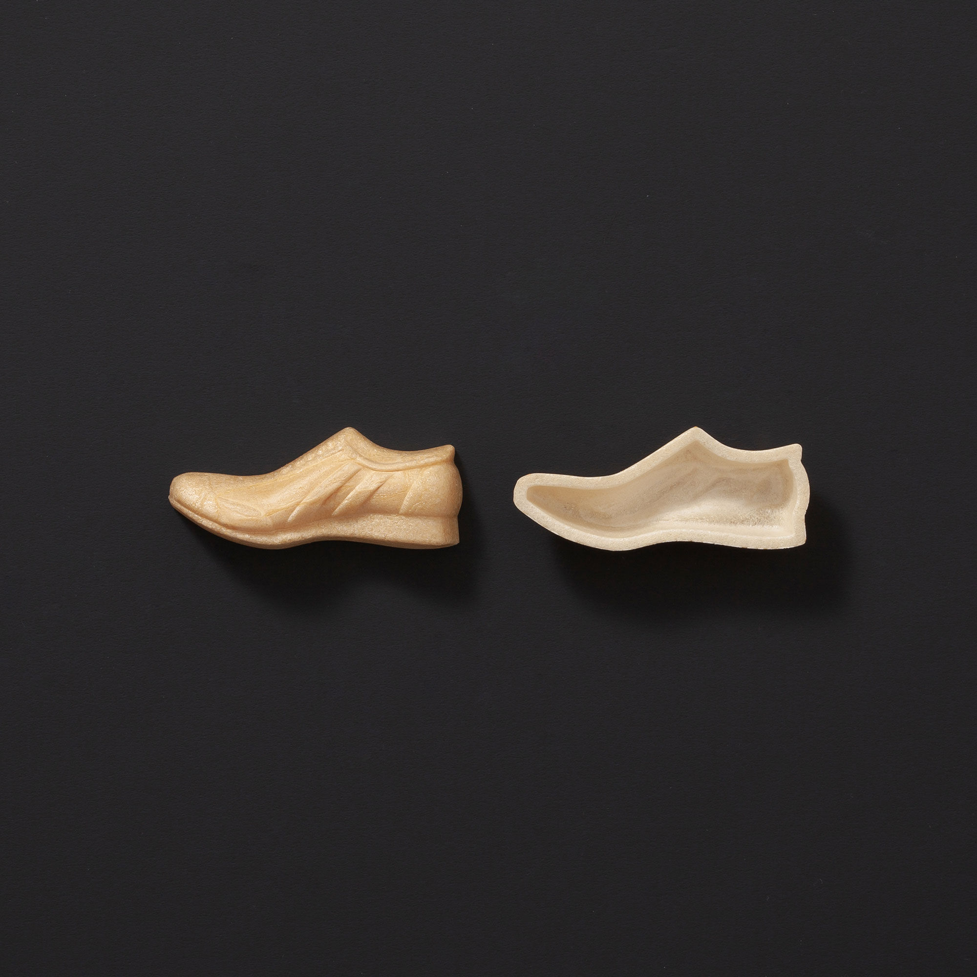 [C132] ランニングシューズ