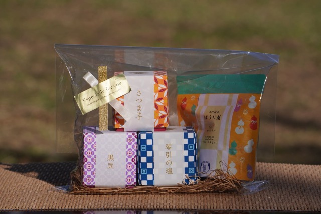 福喜農園のほうじ茶と選べる「謹製 京都きんつば」セット｜丹後