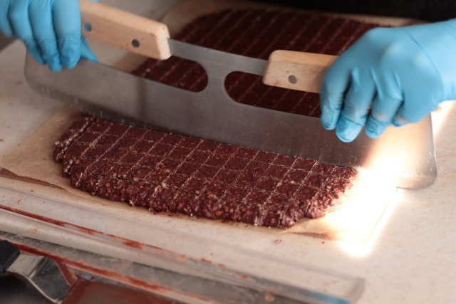 PUFFED RICE CRUNCH CHOCOLATE　KANABO