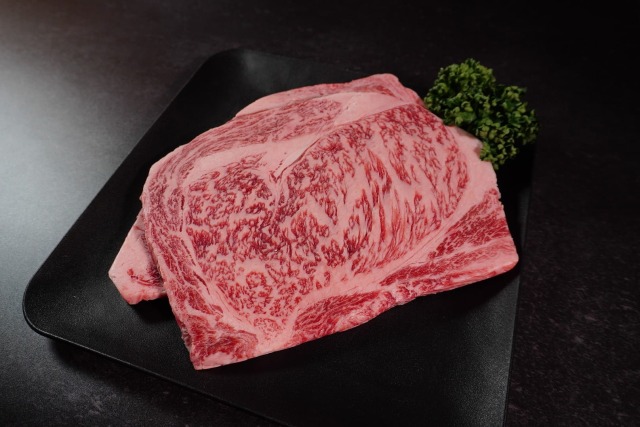 琥珀和牛 リブロース