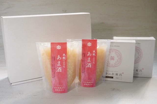 まゆのお風呂 パウチセット〈浴用化粧料〉 &米糀100％ あま酒セット