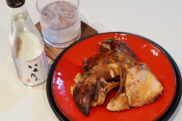 丹後の焼酎と伊根産鰤かま煮つけセット