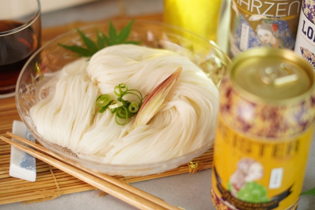 【夏限定】のどごし味わう至福のギフト 丹後姫ビール6缶＆木箱入りシルク素麺セット