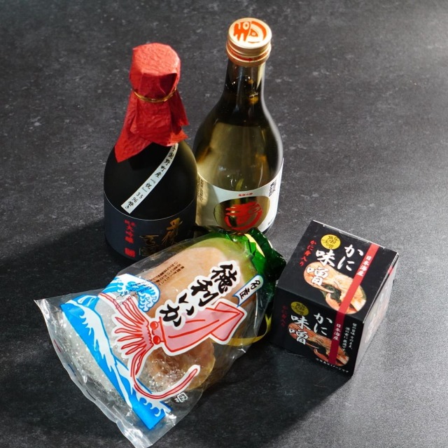 香取ニイカセット　60枚セット　4コン　専用 セコガニ 釜茹で 甲羅盛り 約70～80g（甲羅含む）×2個 冷凍】【令和8年