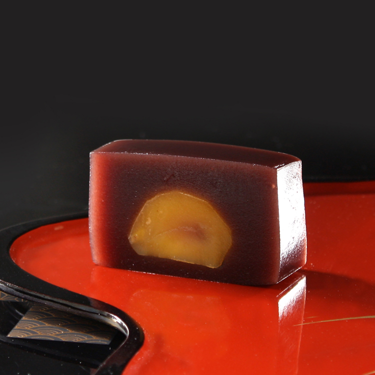 皇室献上菓子　絹ごし羊羹「栗」