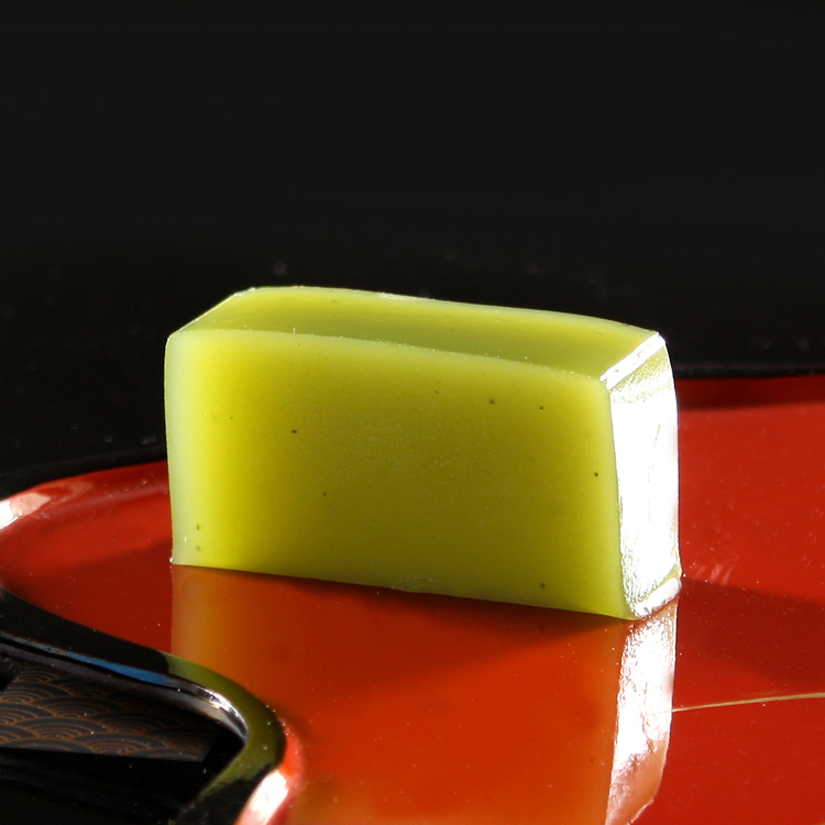 皇室献上菓子　絹ごし羊羹「抹茶」