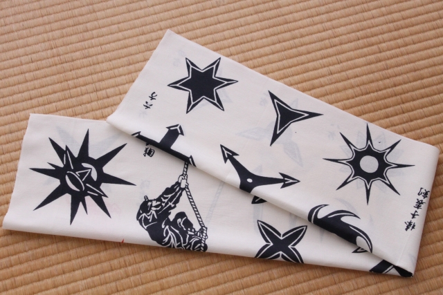 手ぬぐい　手裏剣