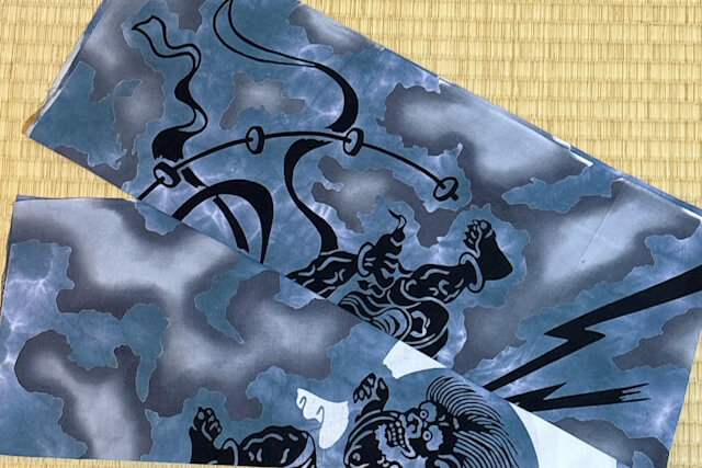 手ぬぐい　風神雷神