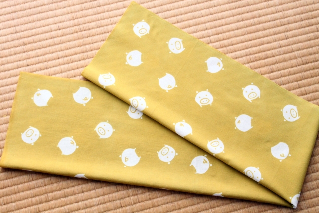 手ぬぐい　こぶた