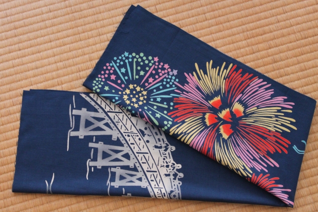手ぬぐい　花火見物