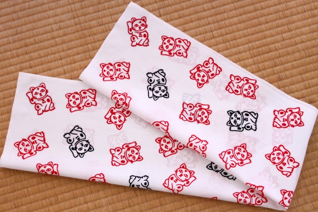 手ぬぐい　招き猫（白）