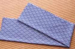 手ぬぐい　青海波