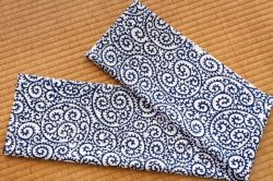 手ぬぐい　蛸唐草（白）