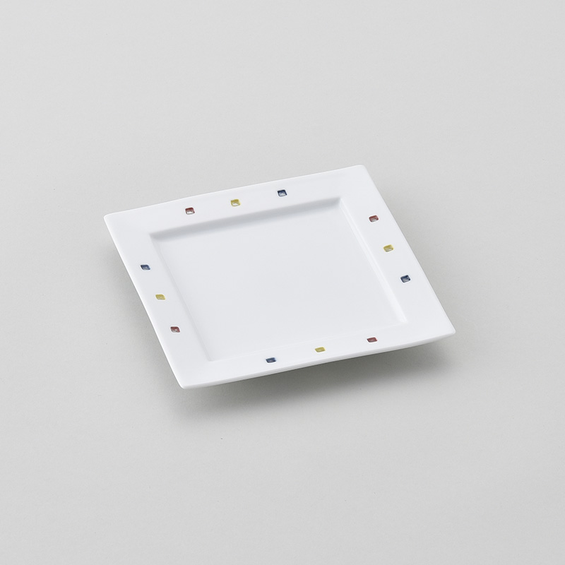 水晶彫の丹心窯】「現代版アールデコスタイルの食卓」がコンセプトの