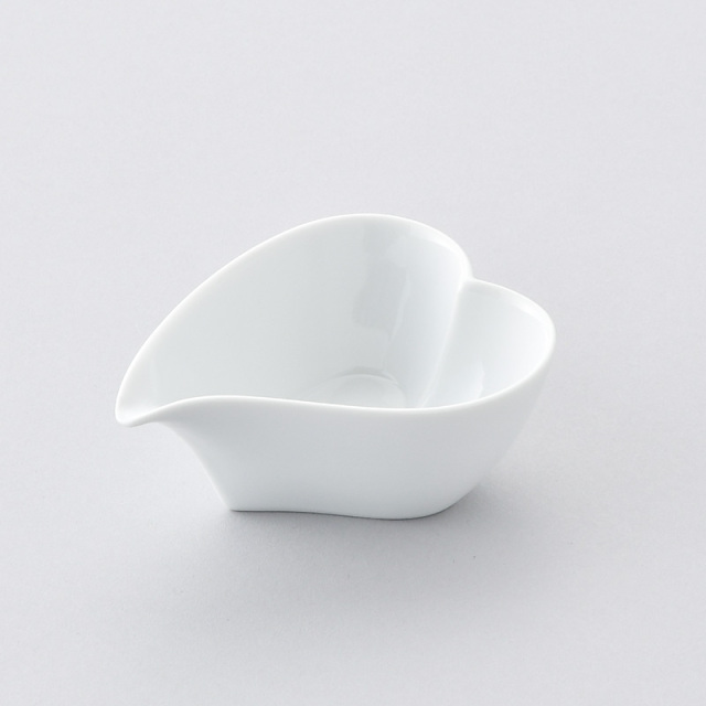未使用品　有田焼　丹心窯　水晶彫　深皿 ⋆┈┈┈┈┈┈┈┈┈┈┈┈┈┈┈┈┈┈┈┈┈┈┈┈┈⋆ 水晶