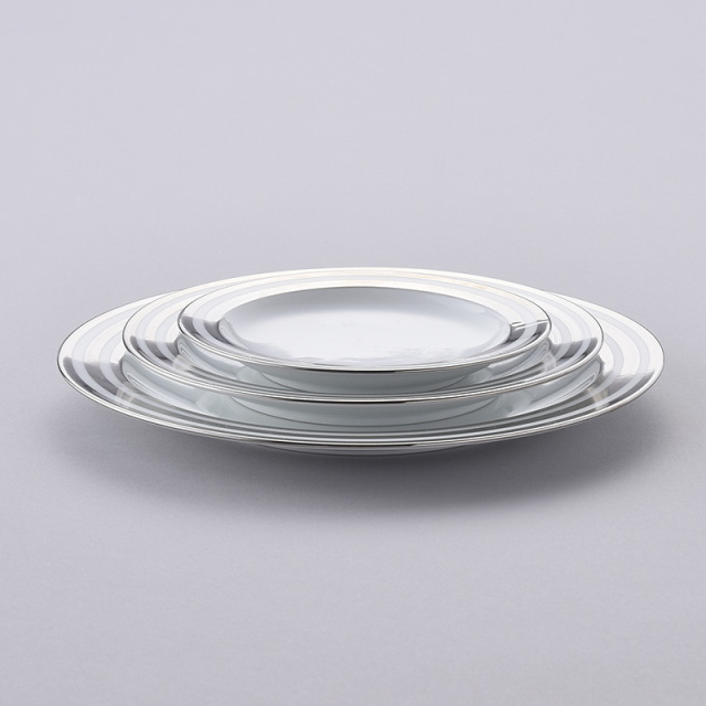 水晶彫　丹心窯　丹心　波佐見焼　水晶　うつわ　テーブルウェア　テーブルコーディネート