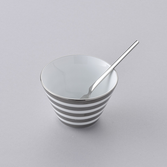 水晶彫　丹心窯　丹心　波佐見焼　水晶　うつわ　テーブルウェア　テーブルコーディネート