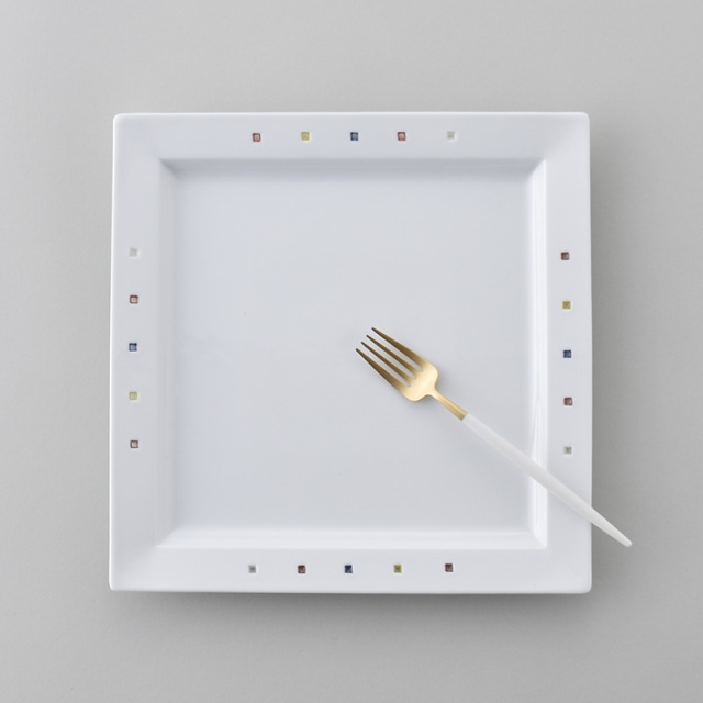 水晶彫　丹心窯　丹心　波佐見焼　水晶　うつわ　テーブルウェア　テーブルコーディネート