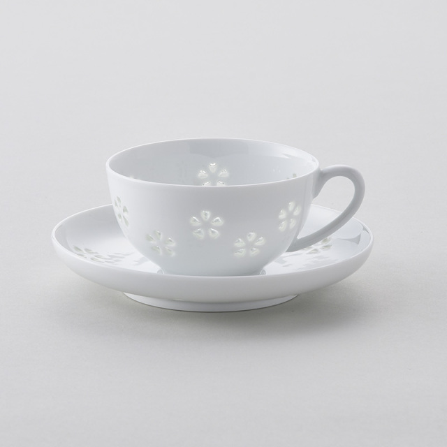 水晶花詰 ティーカップ＆ソーサー 水晶彫の丹心窯