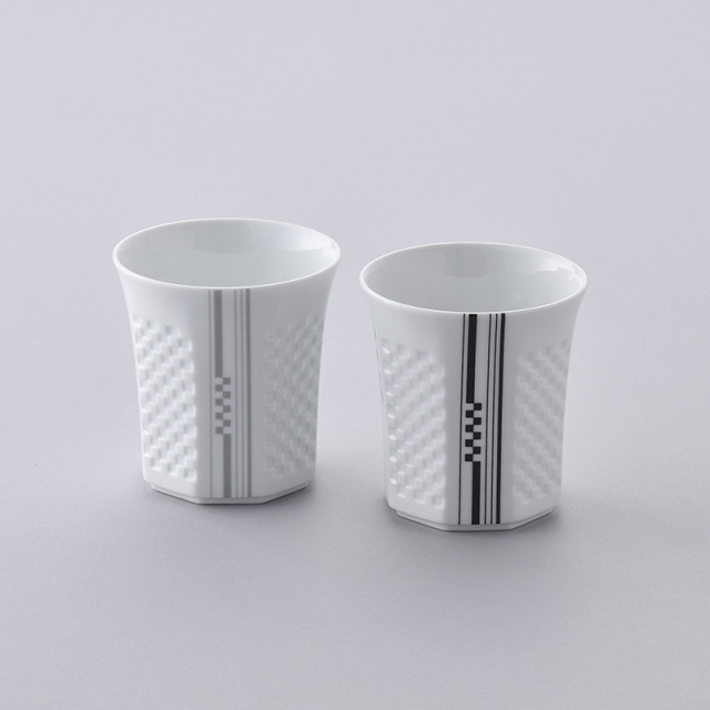 水晶彫の丹心窯】「現代版アールデコスタイルの食卓」がコンセプトの