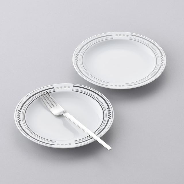 水晶彫　丹心窯　丹心　波佐見焼　水晶　うつわ　テーブルウェア　テーブルコーディネート