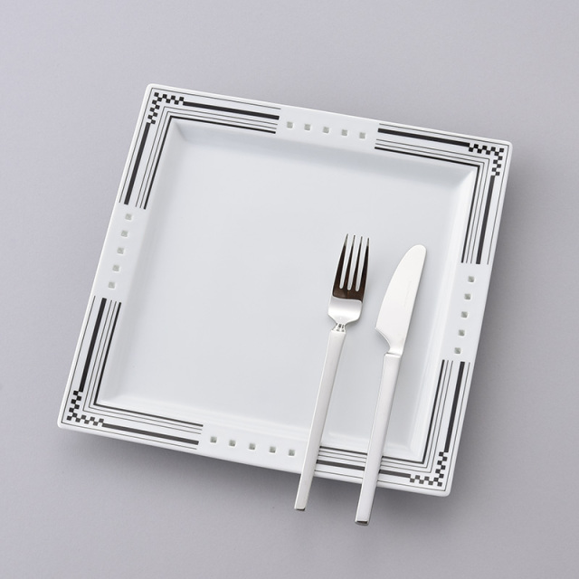 水晶彫　丹心窯　丹心　波佐見焼　水晶　うつわ　テーブルウェア　テーブルコーディネート