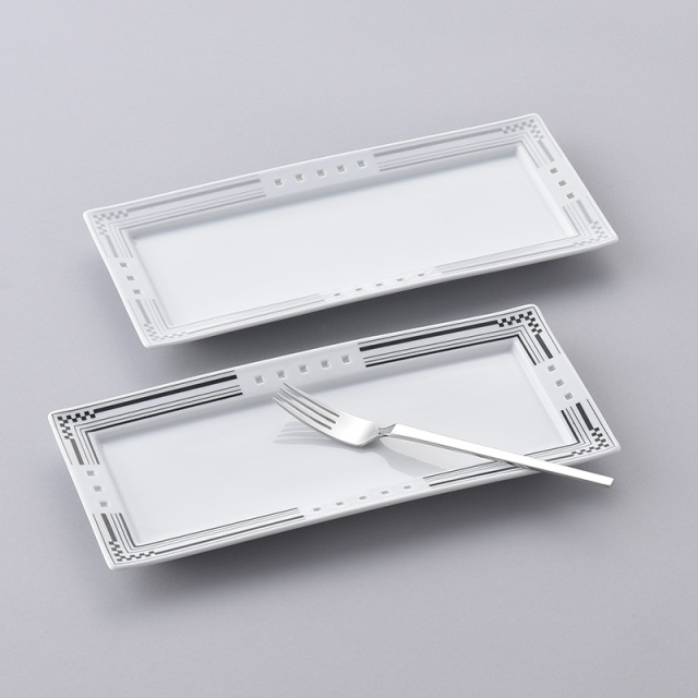 水晶彫　丹心窯　丹心　波佐見焼　水晶　うつわ　テーブルウェア　テーブルコーディネート