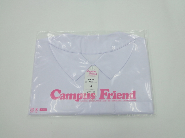 女子角衿半袖ブラウス