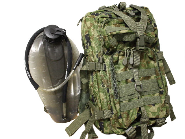 アサルトバッグ・ウォータータンクのセット
