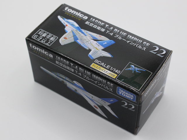 トミカプレミアム　航空自衛隊　Ｔ－４　ブルーインパルス