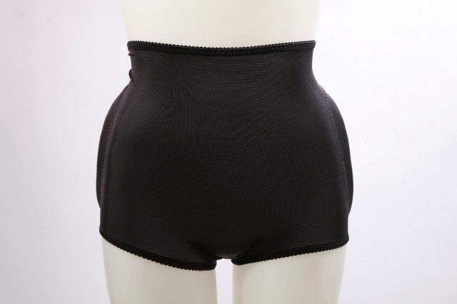 パッドパンティブラック正面