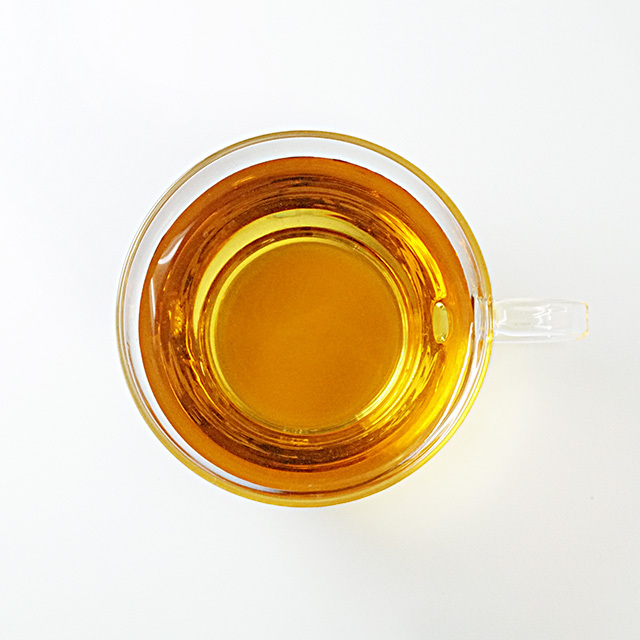 オレンジ フラワーの水色（すいしょく）