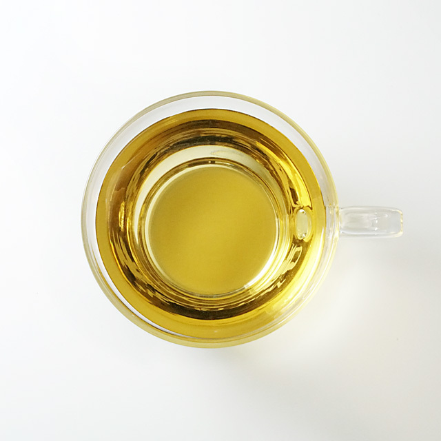 ストロベリー リーフ カットの水色（すいしょく）