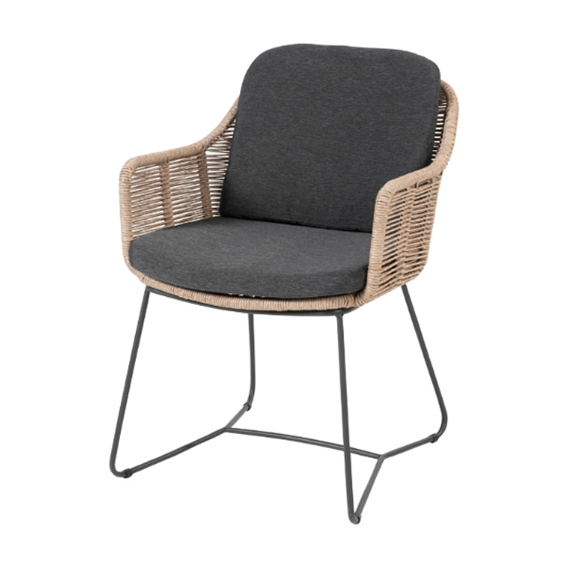 ベルモンド 人工ラタン ダイニングチェアー（ブラウン） + 純正クッション （BELMOND-91389）（海外在庫）