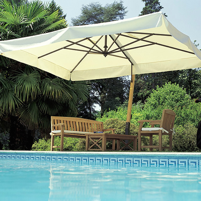 優雅なフォルムのイタリア製デザインパラソル「カプリ・レーニョ（スクエアタイプ）」 （FIM-CAPRI-LEGNO-S）