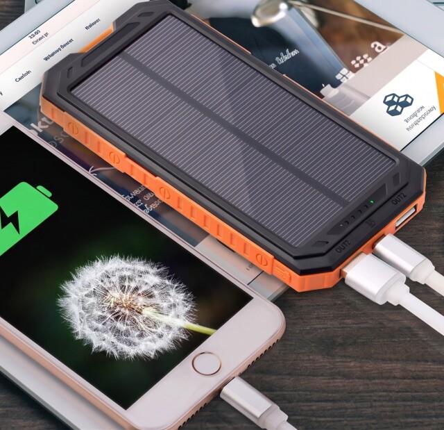 ソーラーモバイルバッテリー（コンパス機能搭載）　12000mAh